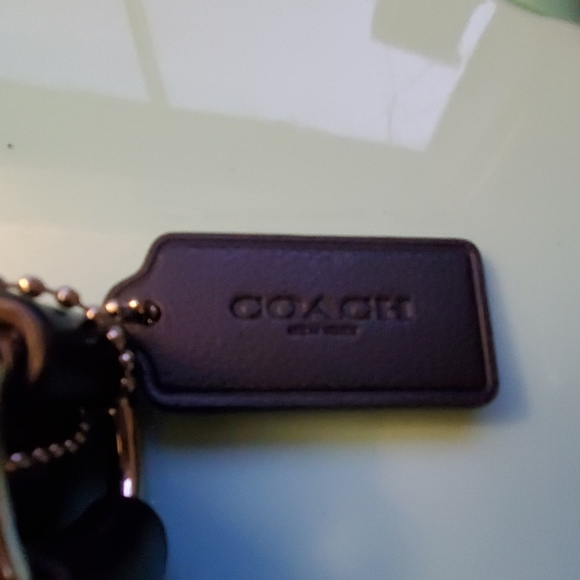 GORGEOUS Authentic Coach bandana print bag - Picture 3 of 8